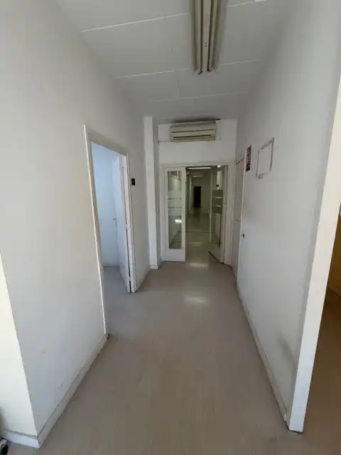 Business premises to rent in Centre, imagen 13
