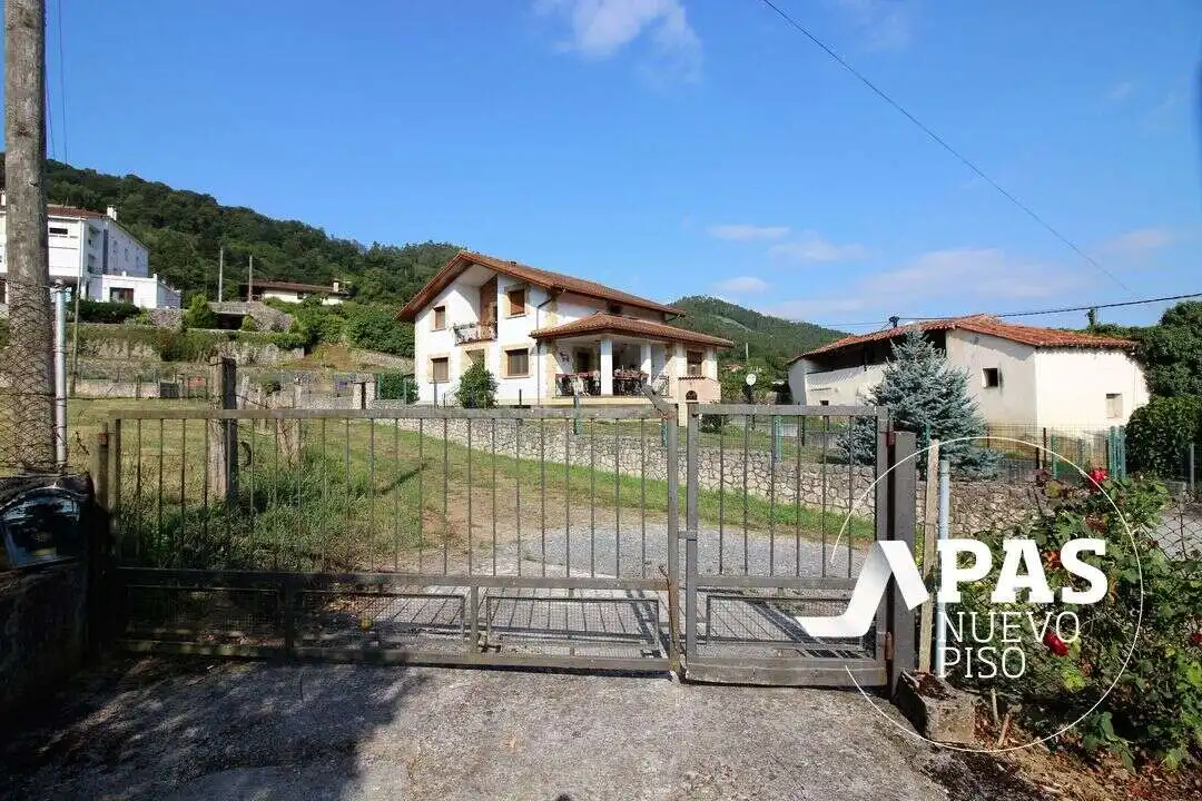 Haus mit Garten zum Verkauf in Barrio Riancho, imagen 43