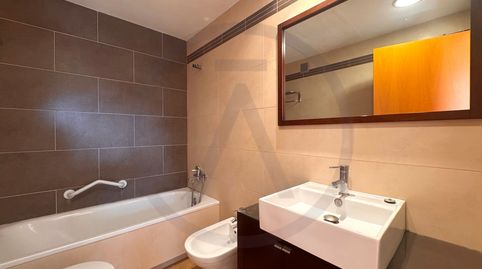 Foto 5 de Piso en venta en Avinguda de Lacètania, Can Roca, Terrassa