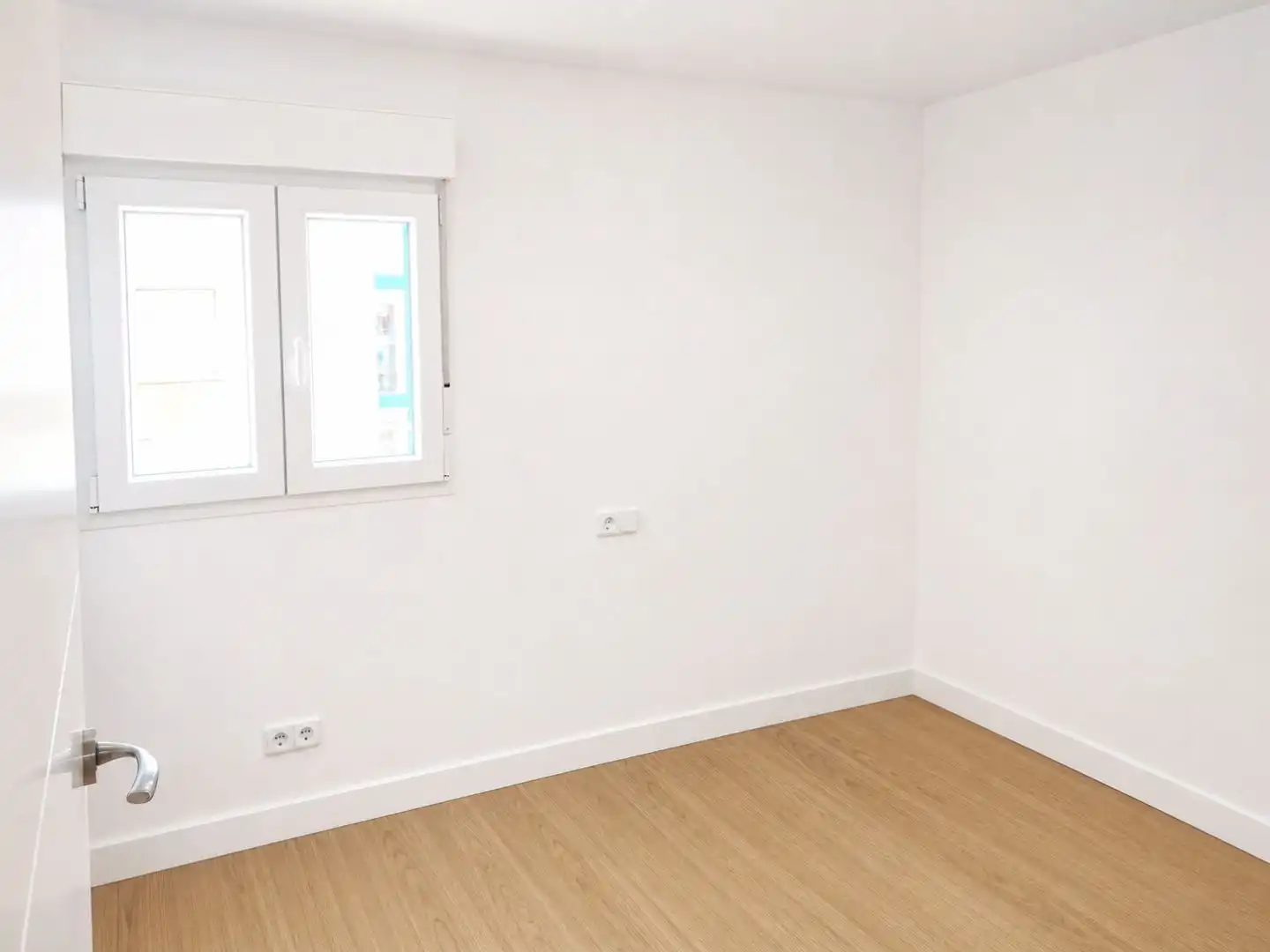 Schlafzimmer von Wohnung zur Miete in  Madrid Capital mit Klimaanlage und Terrasse
