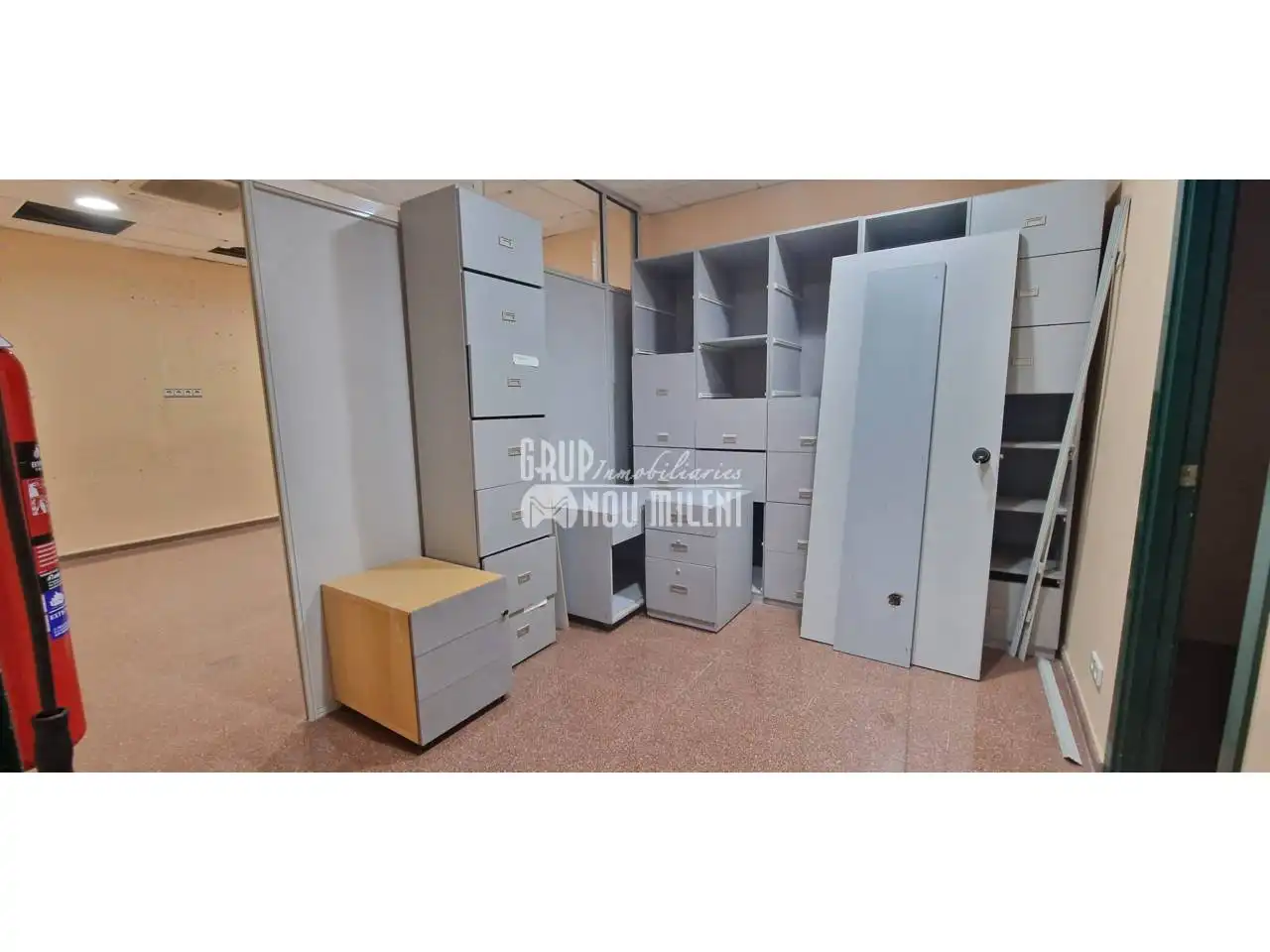 Bedroom of Commercial properties for rent in Valencia