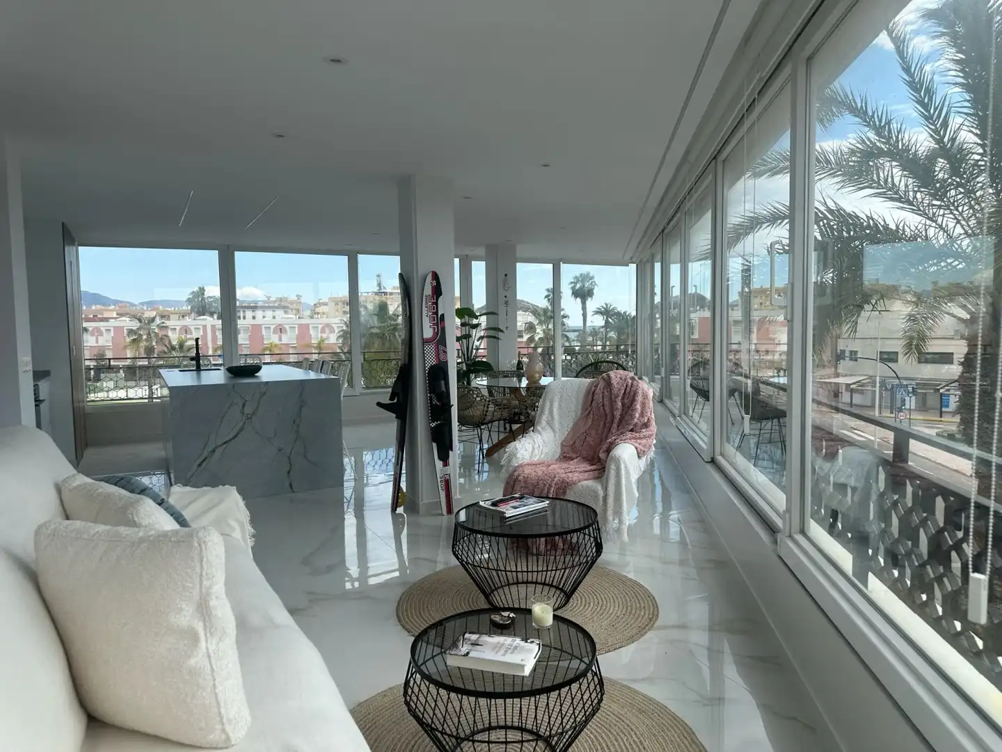 Sala d'estar de Apartament de lloguer en Mazarrón amb Aire condicionat, Calefacció i Traster