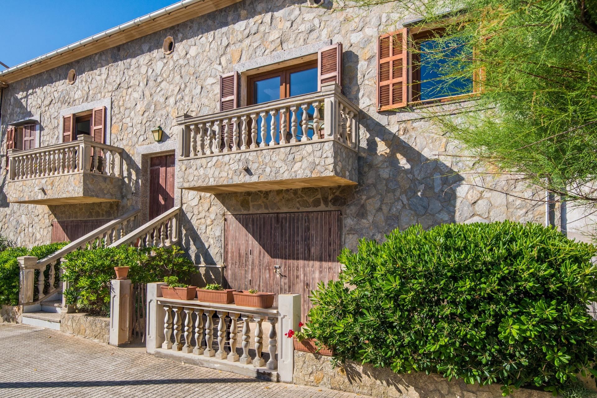 Exterior view of House or chalet for sale in Santa Margalida  with Air Conditioner, Heating and Private garden