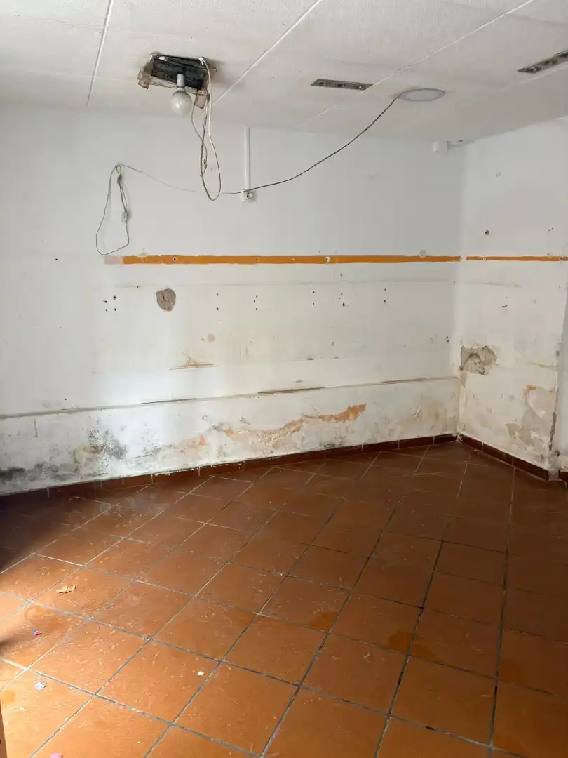 Local comercial en venta en Avenida de la Paz 38, imagen 10