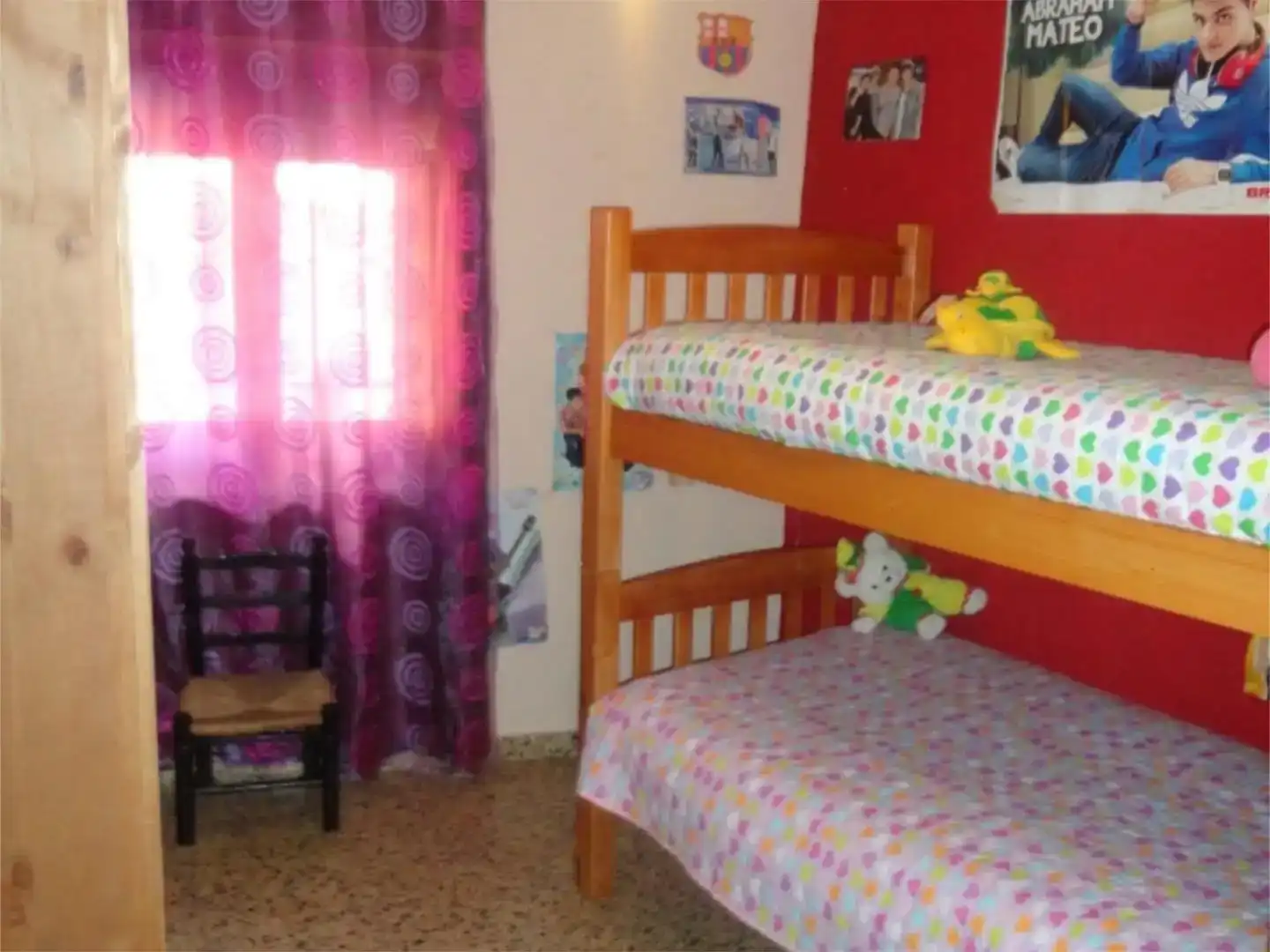Dormitori de Casa adosada en venda en Pinofranqueado amb Aire condicionat, Parquet i Traster