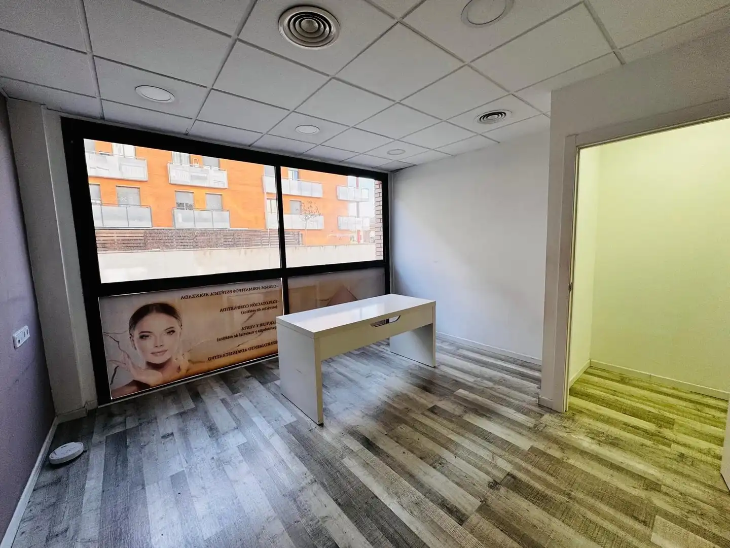 Büro zum Verkauf in Vilanova i la Geltrú mit Klimaanlage