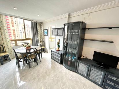 Dormitori de Apartament en venda en Benidorm amb Aire condicionat i Terrassa