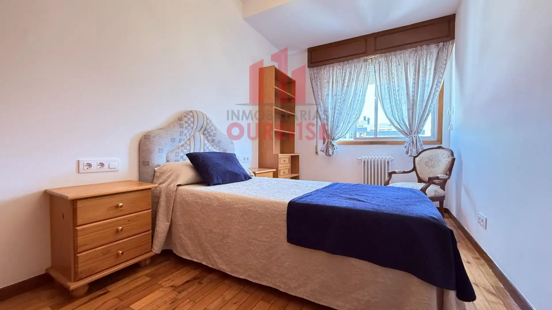 Bedroom of Flat for rent in Ourense Capital   with Heating and Furnished
