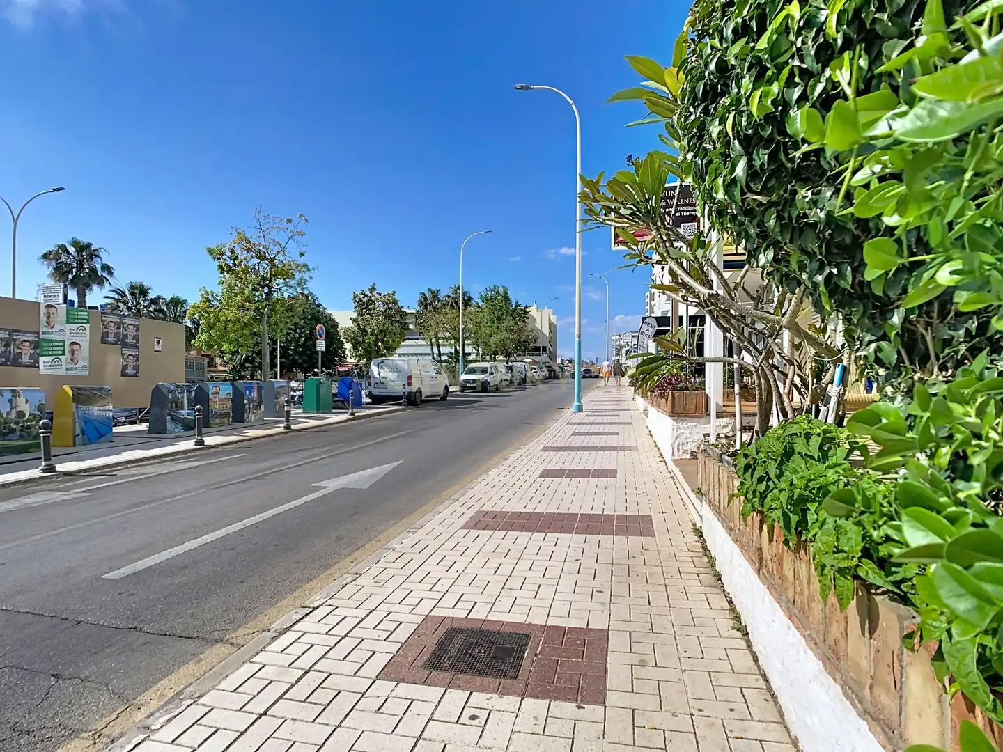 Local en venta en Calle Carmen Montes, Torremolinos, Spain, La Carihuela - Los Nidos