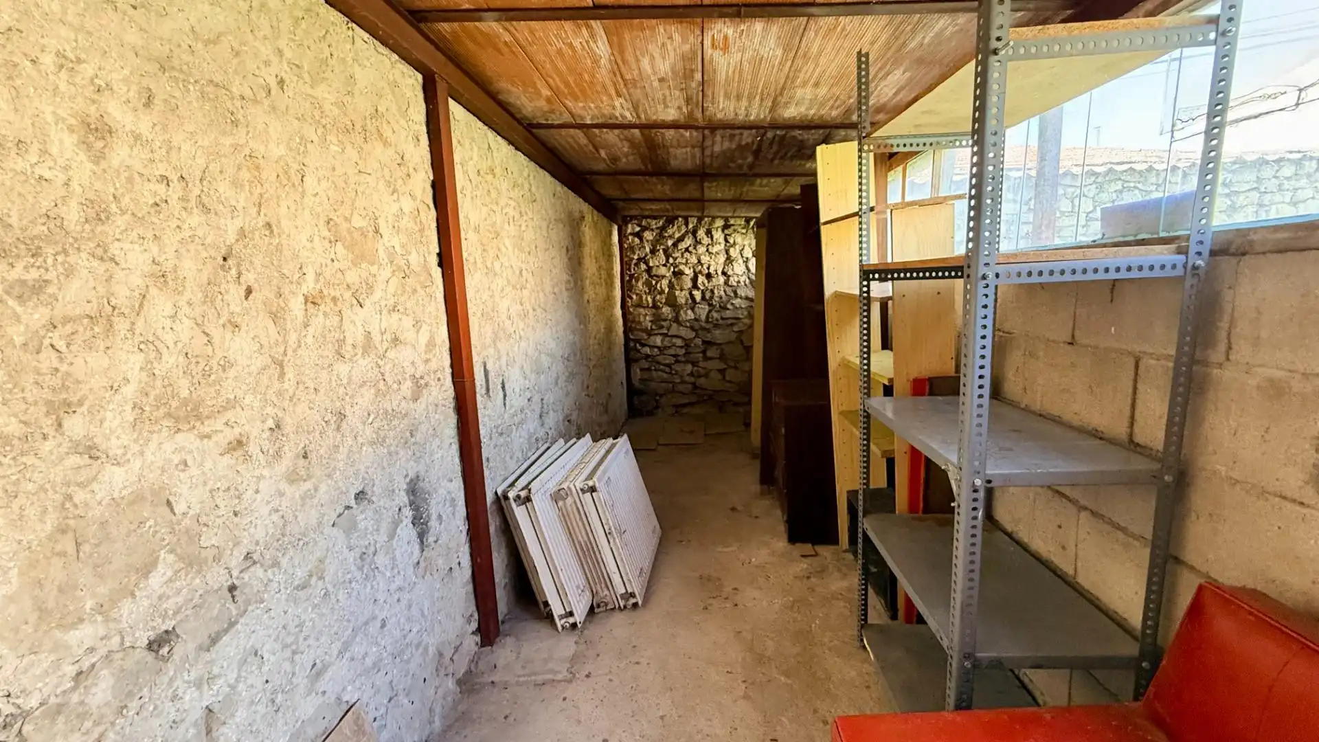 Houses for sale in Viloria  with Heating, Private garden and Furnished