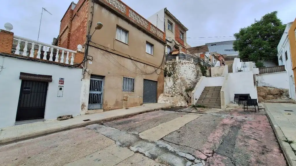 Casa o xalet en venda a Carrer de Juan Sebastián el Cano, 19, Alquerieta
