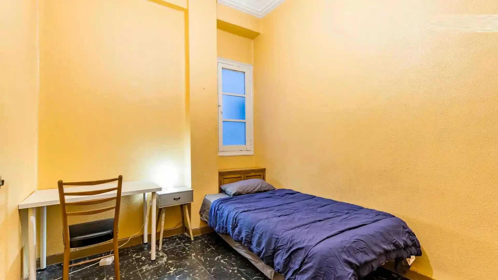 Habitación de Piso para compartir en  Valencia Capital con Calefacción y Lavadora