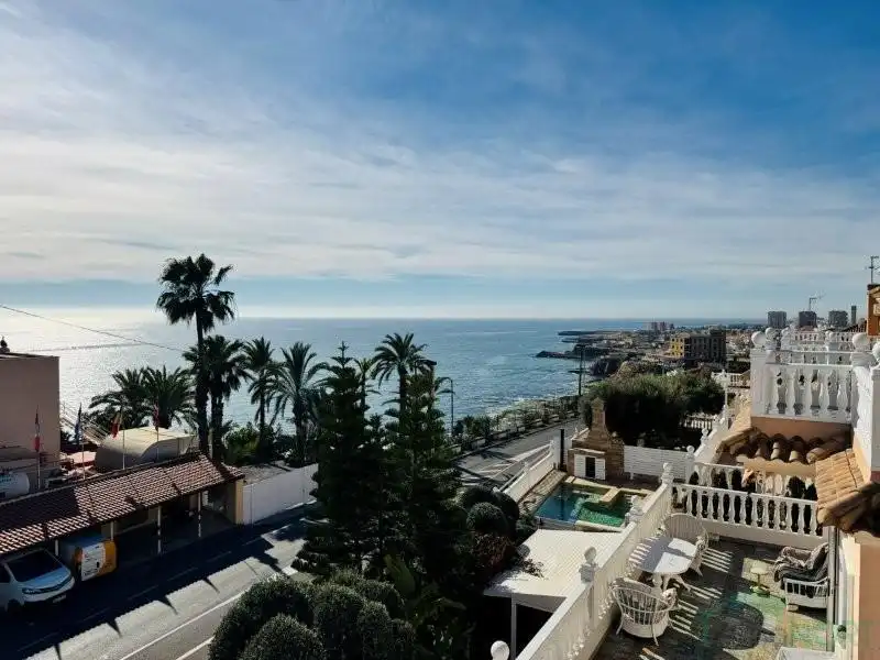 Detached house with pool for sale in Nueva Torrevieja - Aguas Nuevas, imagen 8