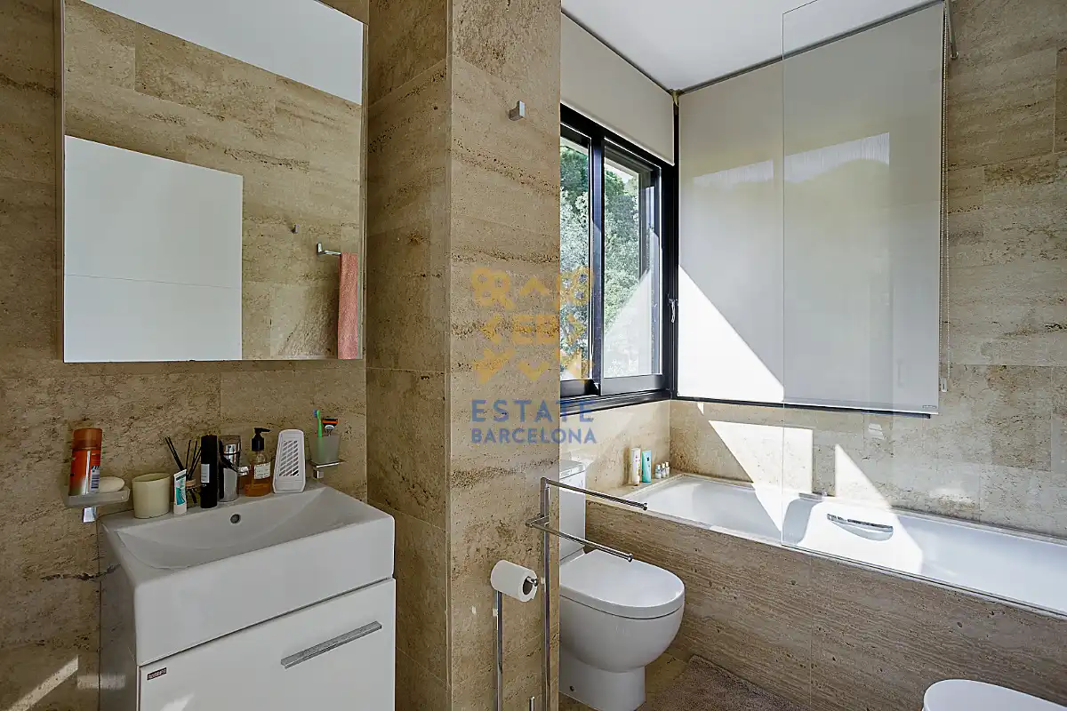 Bathroom of Houses for sale in Tossa de Mar  with Air Conditioner, Heating and Terrace