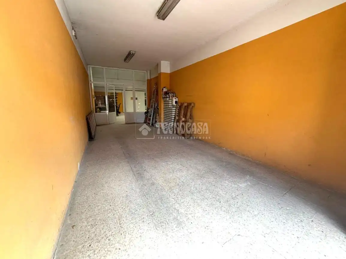 Local en venta en Villaverde de Medina