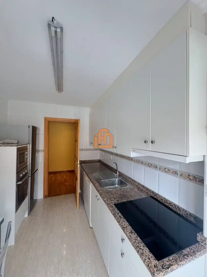 Apartament en venda a Calle Doña Urraca, Trobajo del Camino