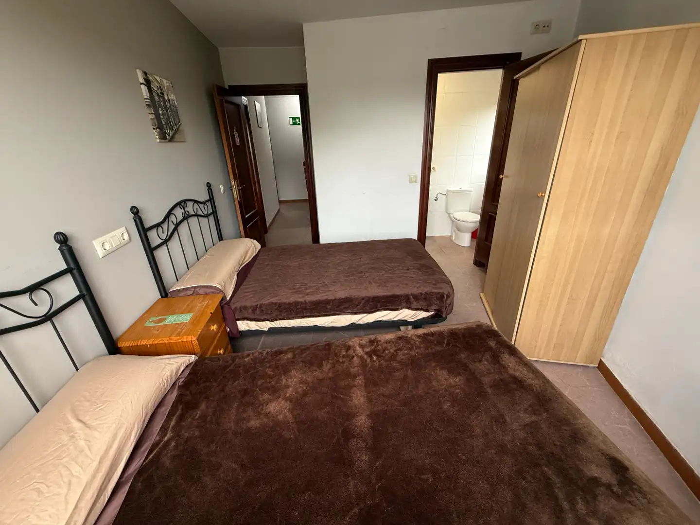 Dormitori de Edifici en venda en Siero amb Alarma