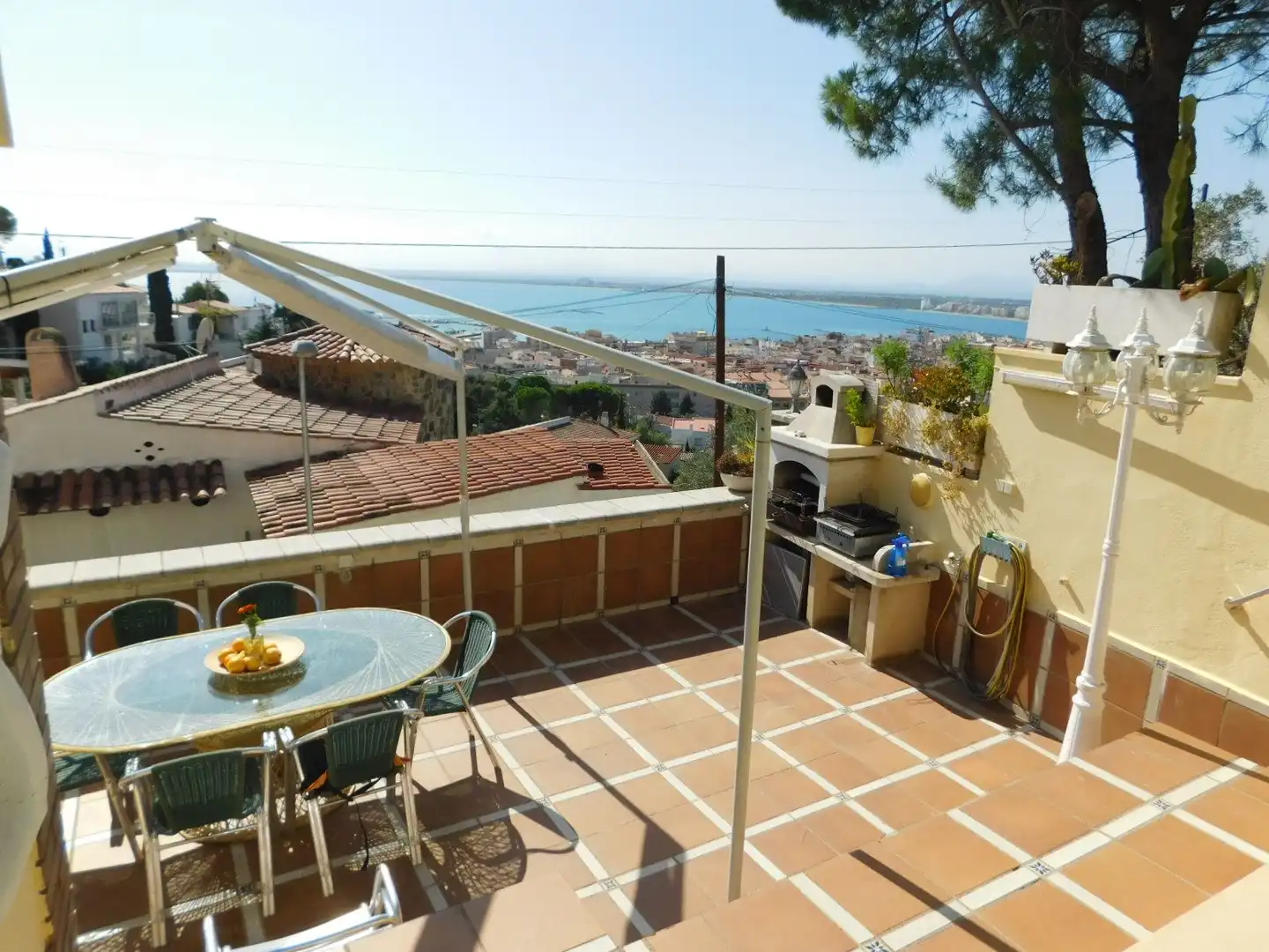 Terrassa de Casa o xalet en venda en Roses amb Aire condicionat, Jardí privat i Terrassa