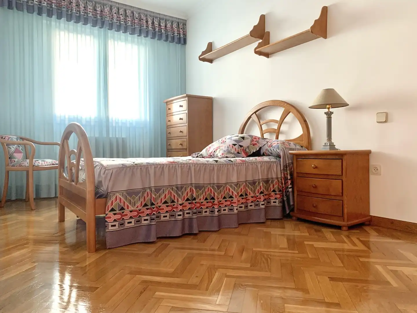 Habitación de Casa adosada de alquiler en Alcobendas con Aire acondicionado, Calefacción y Terraza