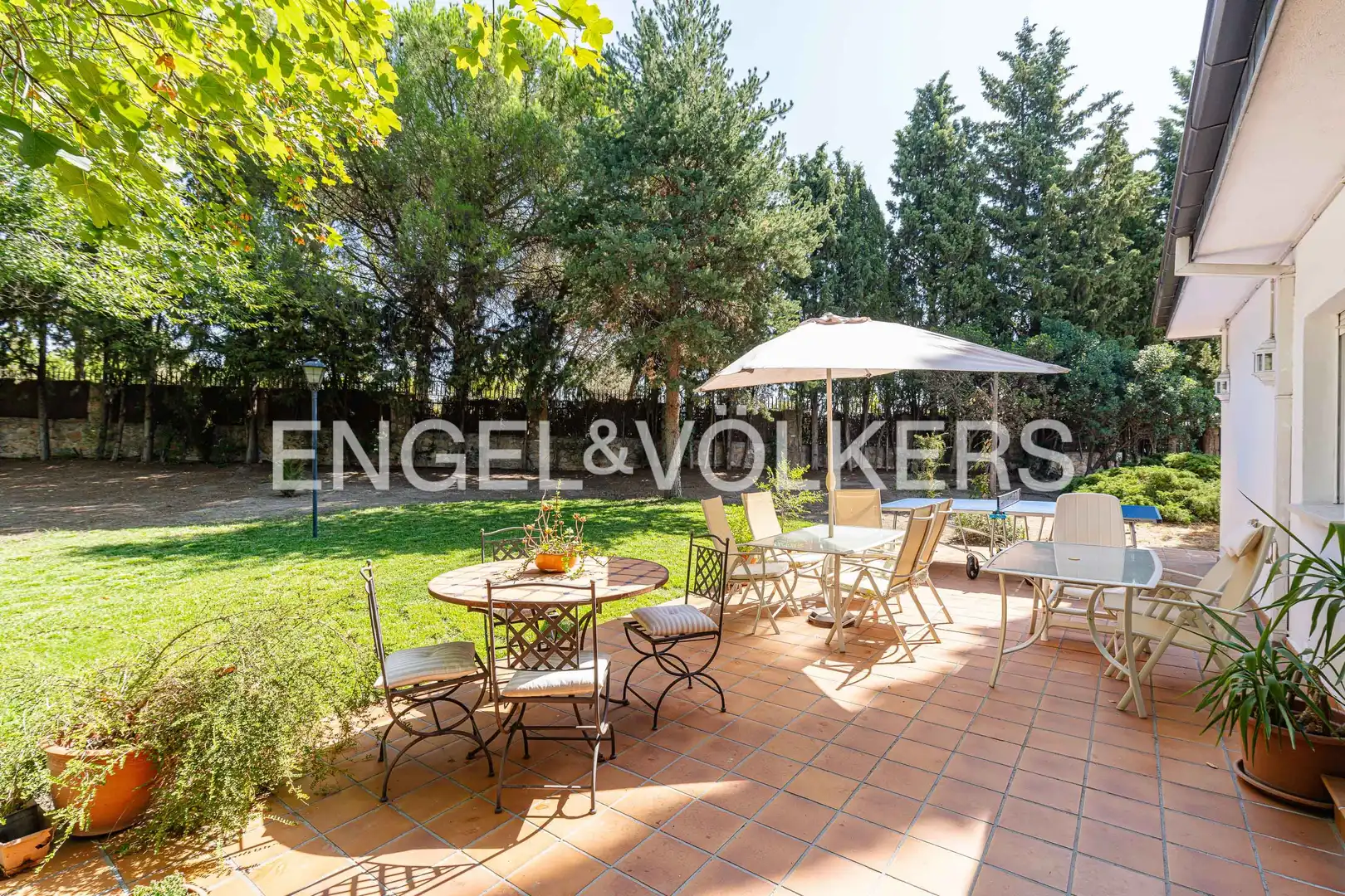 Terraza de Casa o chalet en venta en Las Rozas de Madrid con Aire acondicionado, Calefacción y Jardín privado