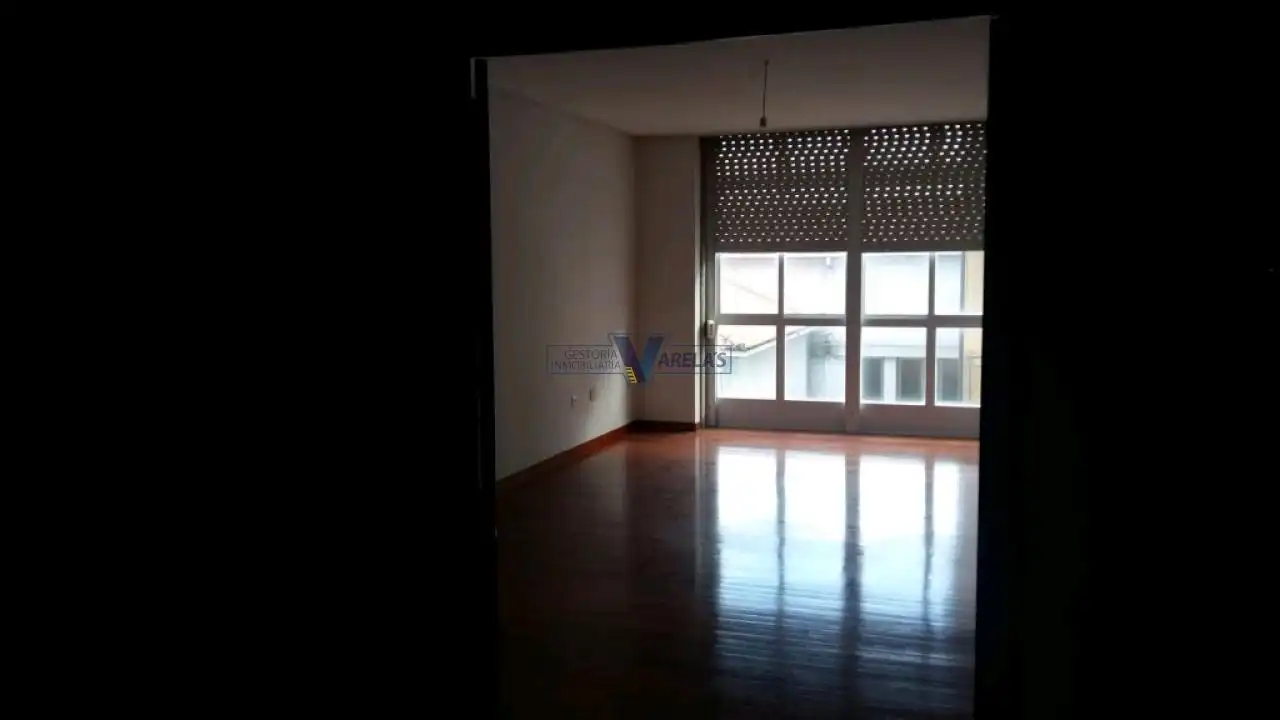 Wohnung zum Verkauf in Maceda mit Abstellraum und Balkon
