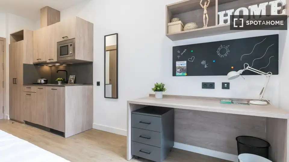 Habitació a Almenara -Ventilla