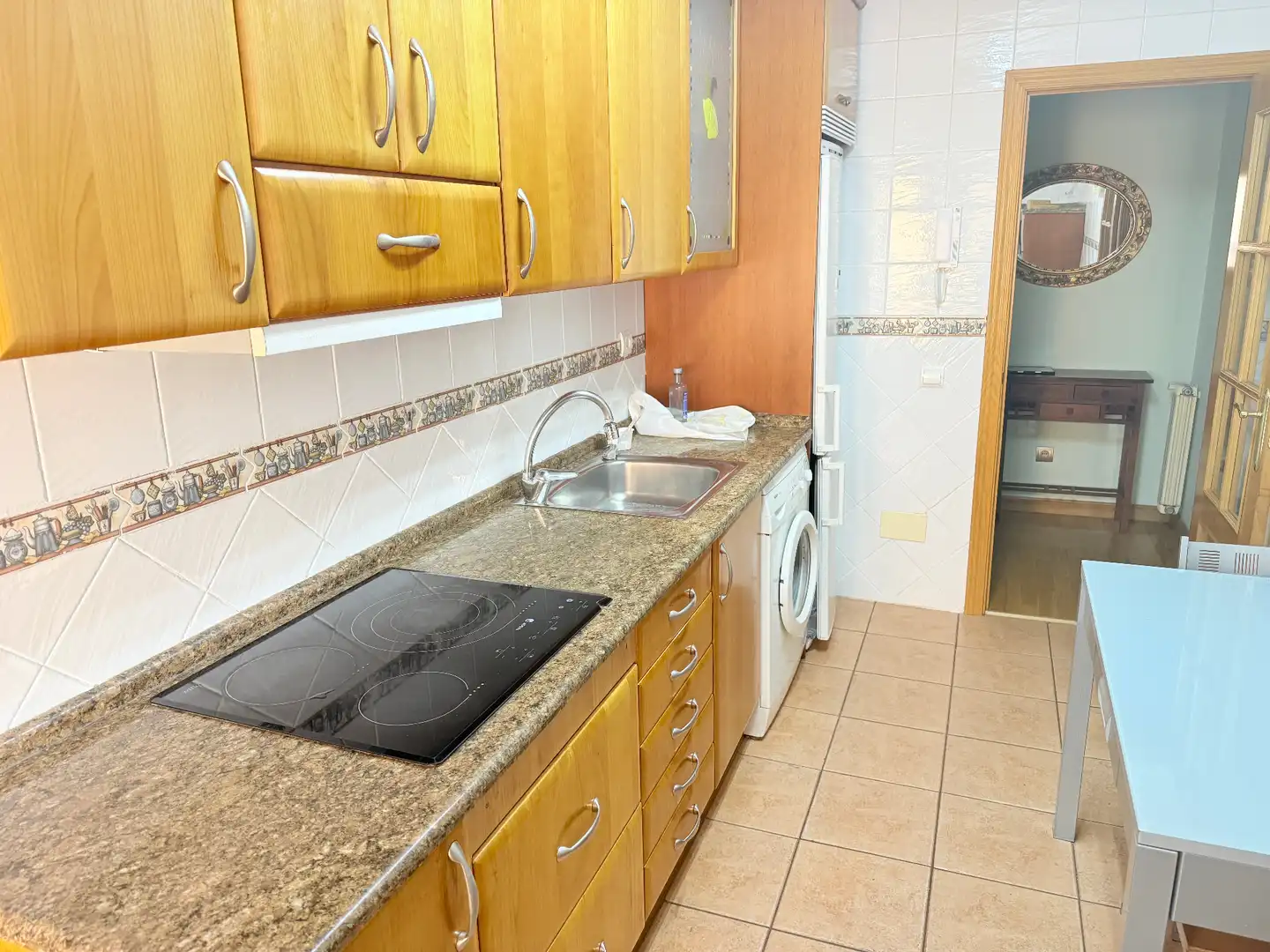 Kitchen of Flat for rent in Villaquilambre  with Heating, Furnished and Oven