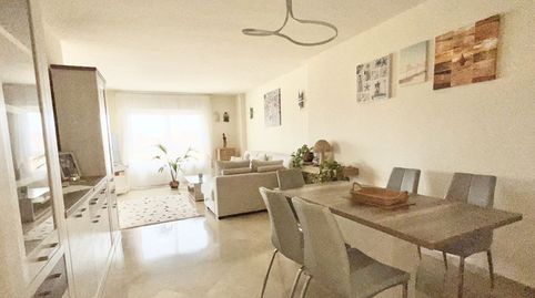 Apartamento Elegante en Venta en Calahonda, imatge 5
