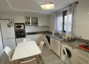 Cuina de Casa o xalet de lloguer en Daimús amb Calefacció, Terrassa i Moblat