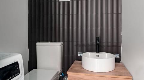 Photo 3 of Flat for sale in Calle Pico de Los Artilleros, Vinateros,  Madrid Capital