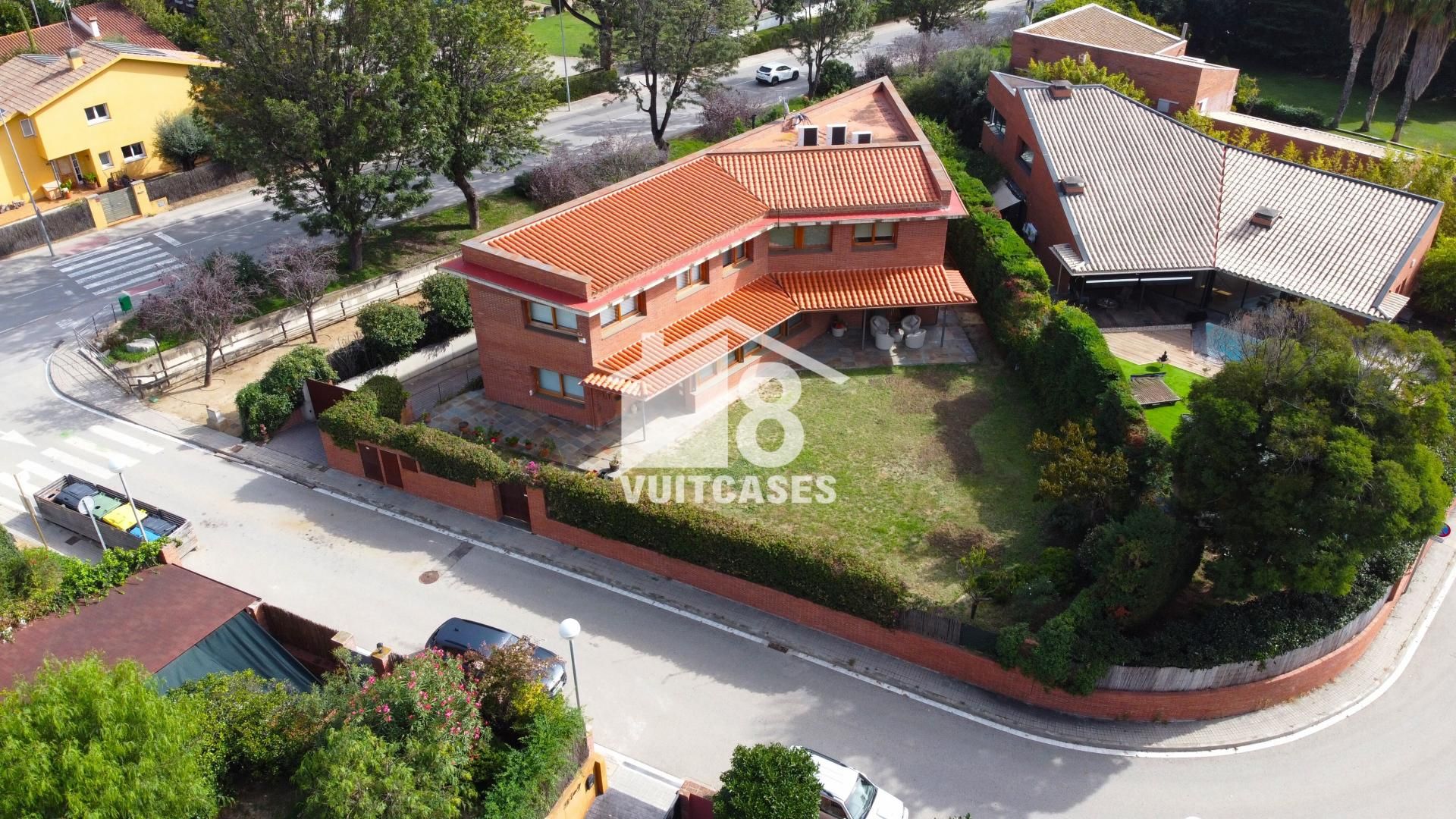 Vista exterior de Casa o chalet en venta en Cabrera de Mar con Calefacción, Terraza y Horno