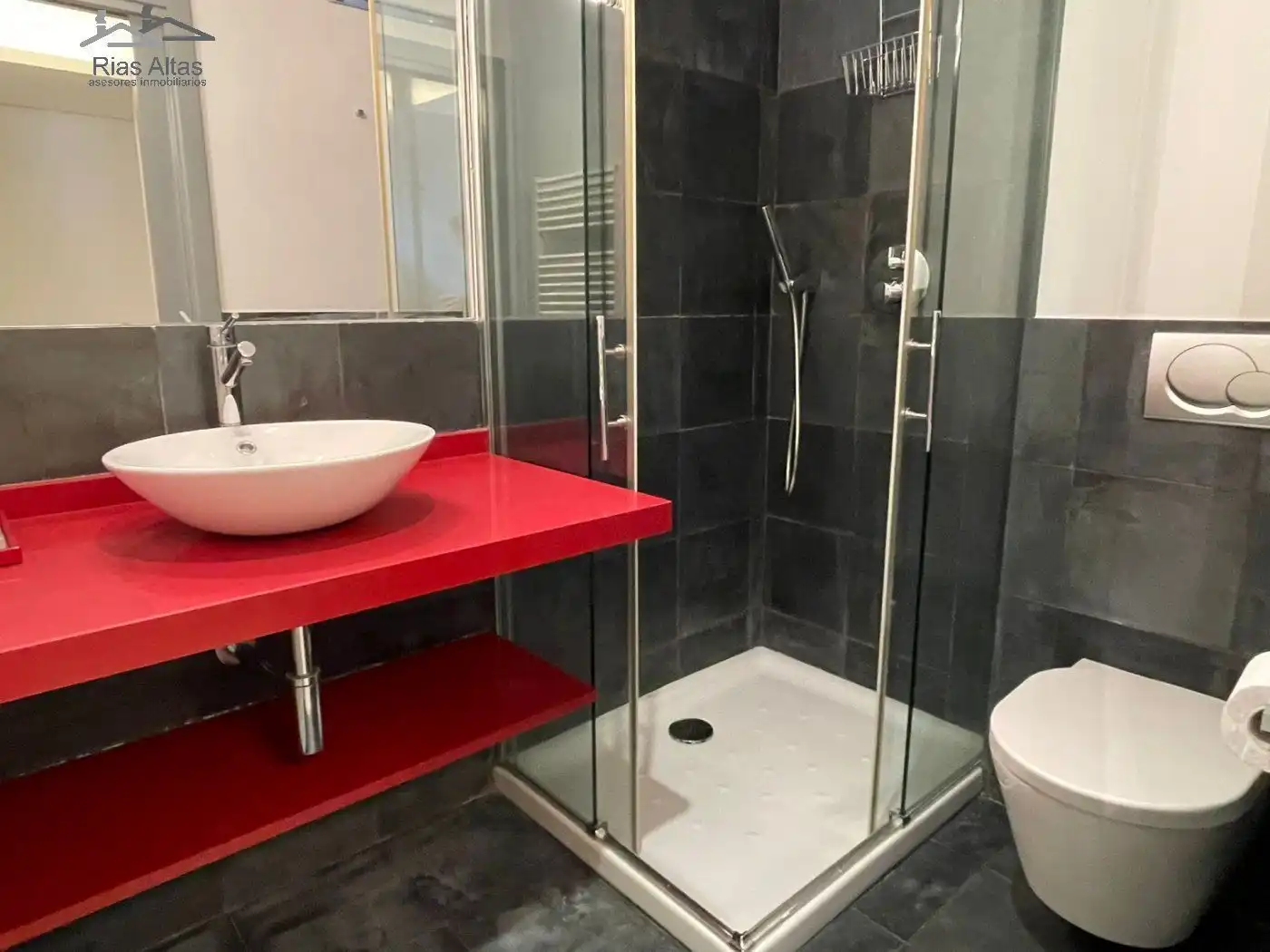 Baño de Piso en venta en A Coruña Capital  con Calefacción