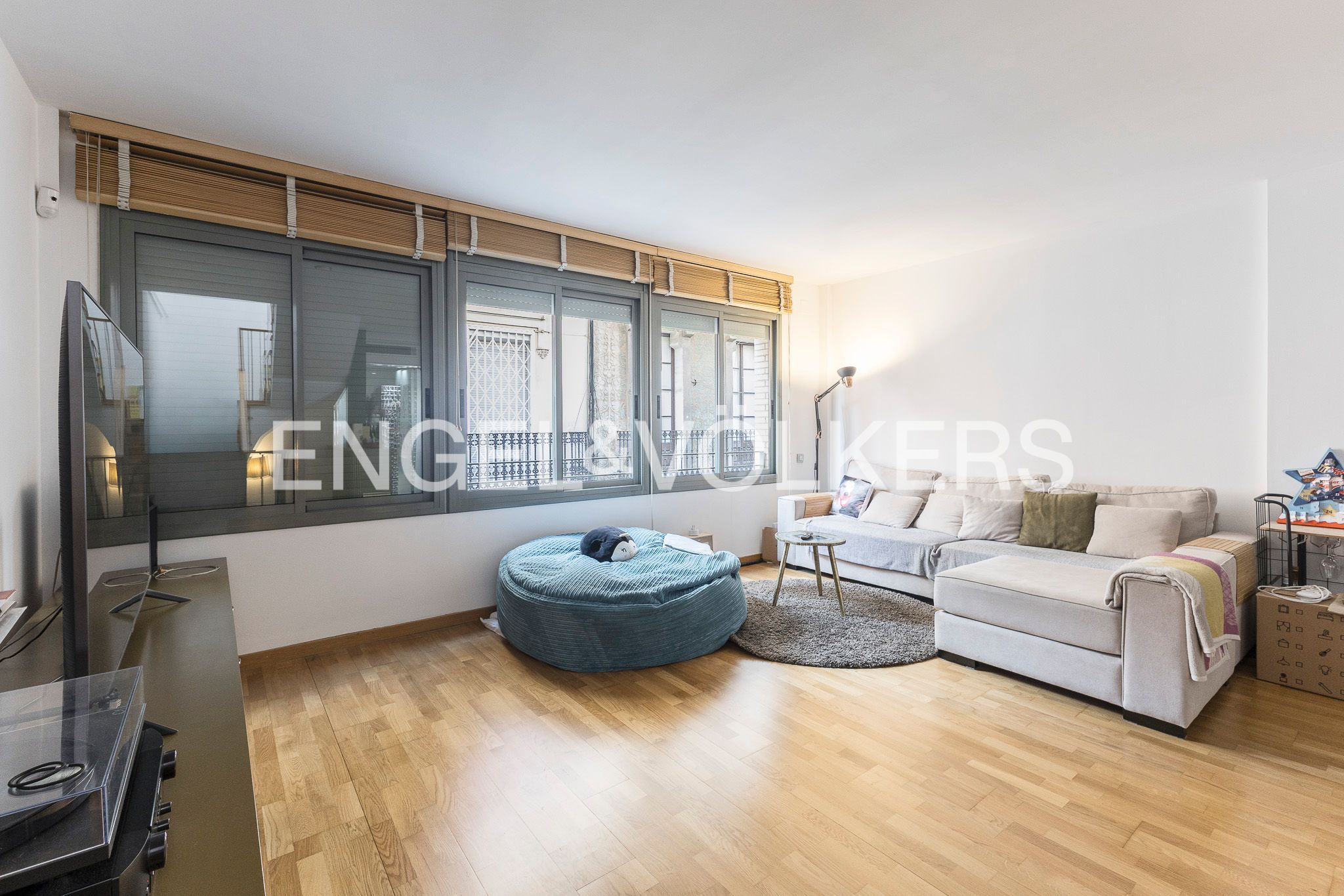 Vista exterior de Casa o xalet en venda en  Barcelona Capital amb Calefacció