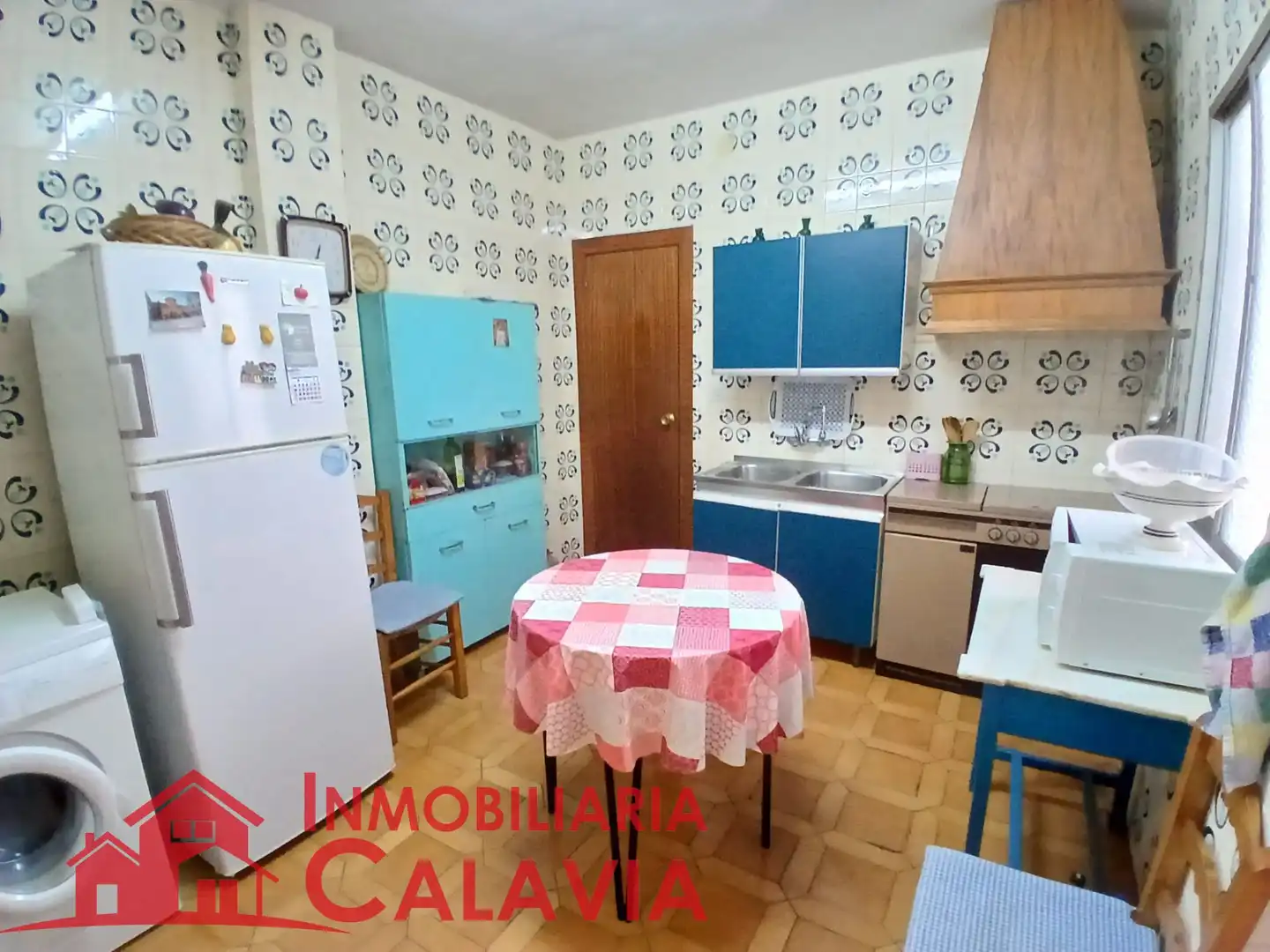 Piso con ascensor en venta en Calle Juan Francisco Chicharro 18, imagen 7
