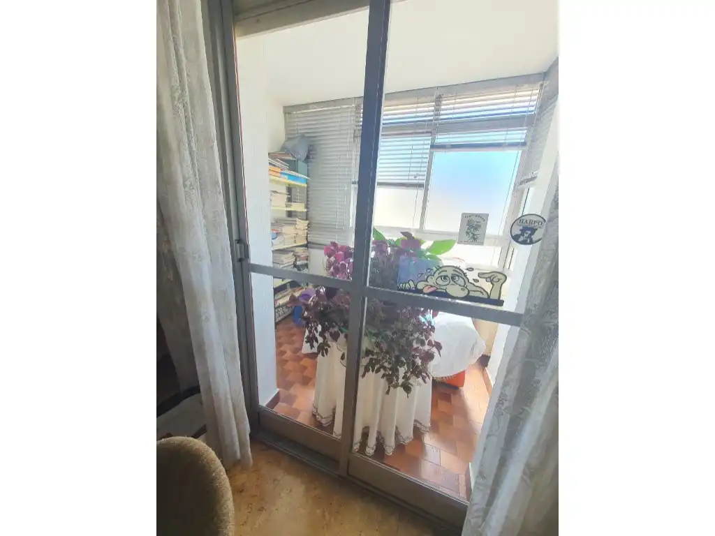 Schlafzimmer von Wohnung zum Verkauf in Cáceres