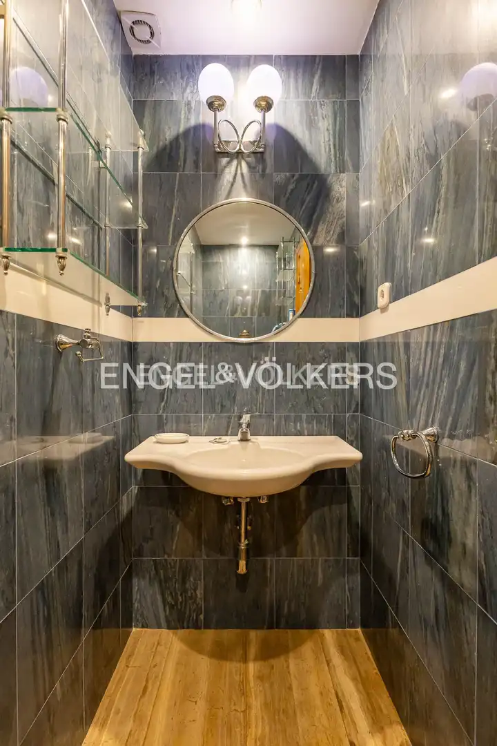 Bathroom of Houses for sale in Majadahonda  with Air Conditioner, Heating and Private garden