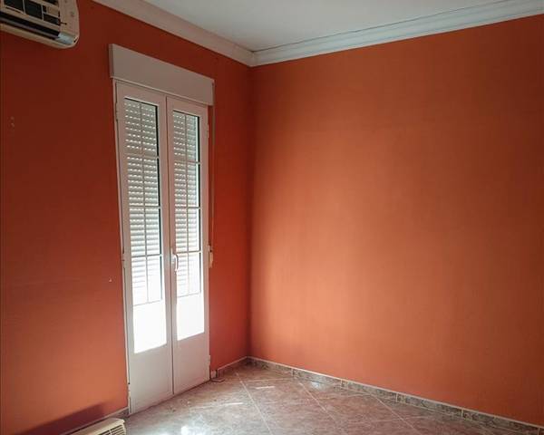 Casa adosada en Venta en Reyes Huertas en Valverde de Llerena