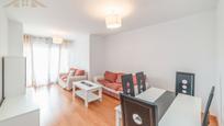 Living room of Flat for sale in Tres Cantos  with Air Conditioner, Terrace and Balcony