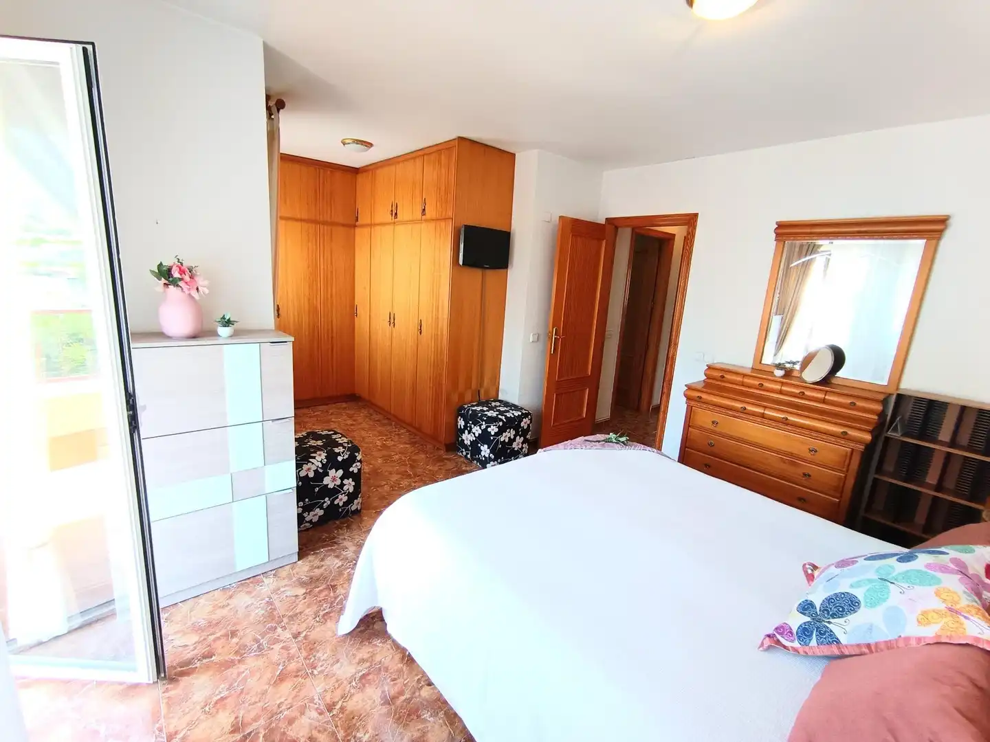 Schlafzimmer von Einfamilien-Reihenhaus zum Verkauf in Ulea mit Klimaanlage, Heizung und Terrasse