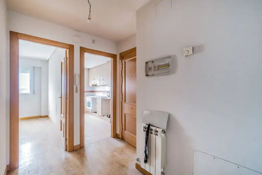 Piso en venta en C/ Esteban Saez de Alvarado, Gamonal - San Bruno - G9