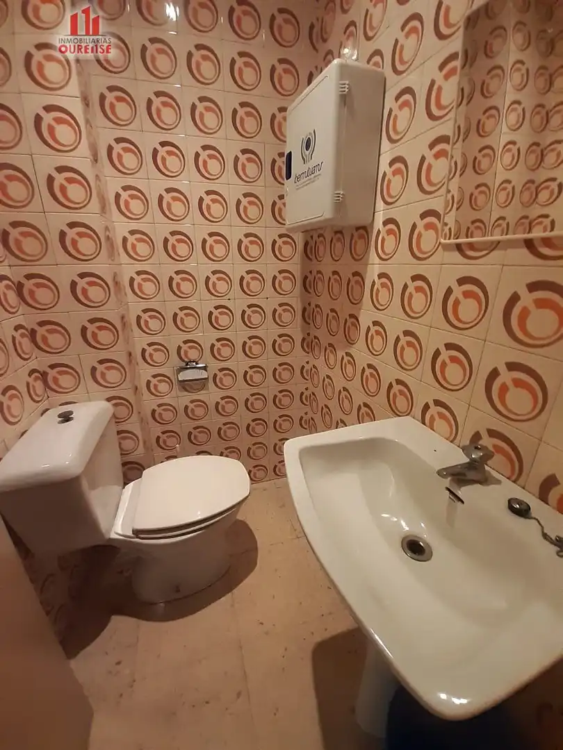 Bathroom of Office for rent in Ourense Capital   with Terrace