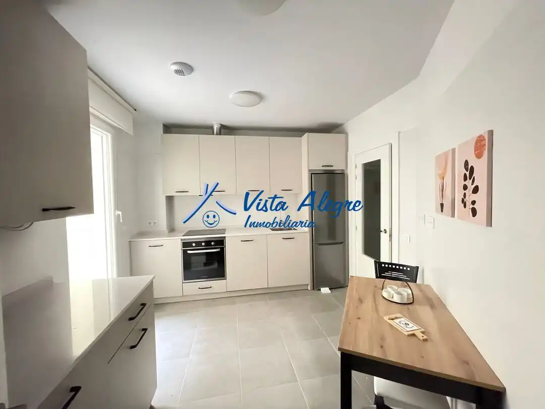 Piso en venta en Calle Lucrecia Arana, 8, Haro