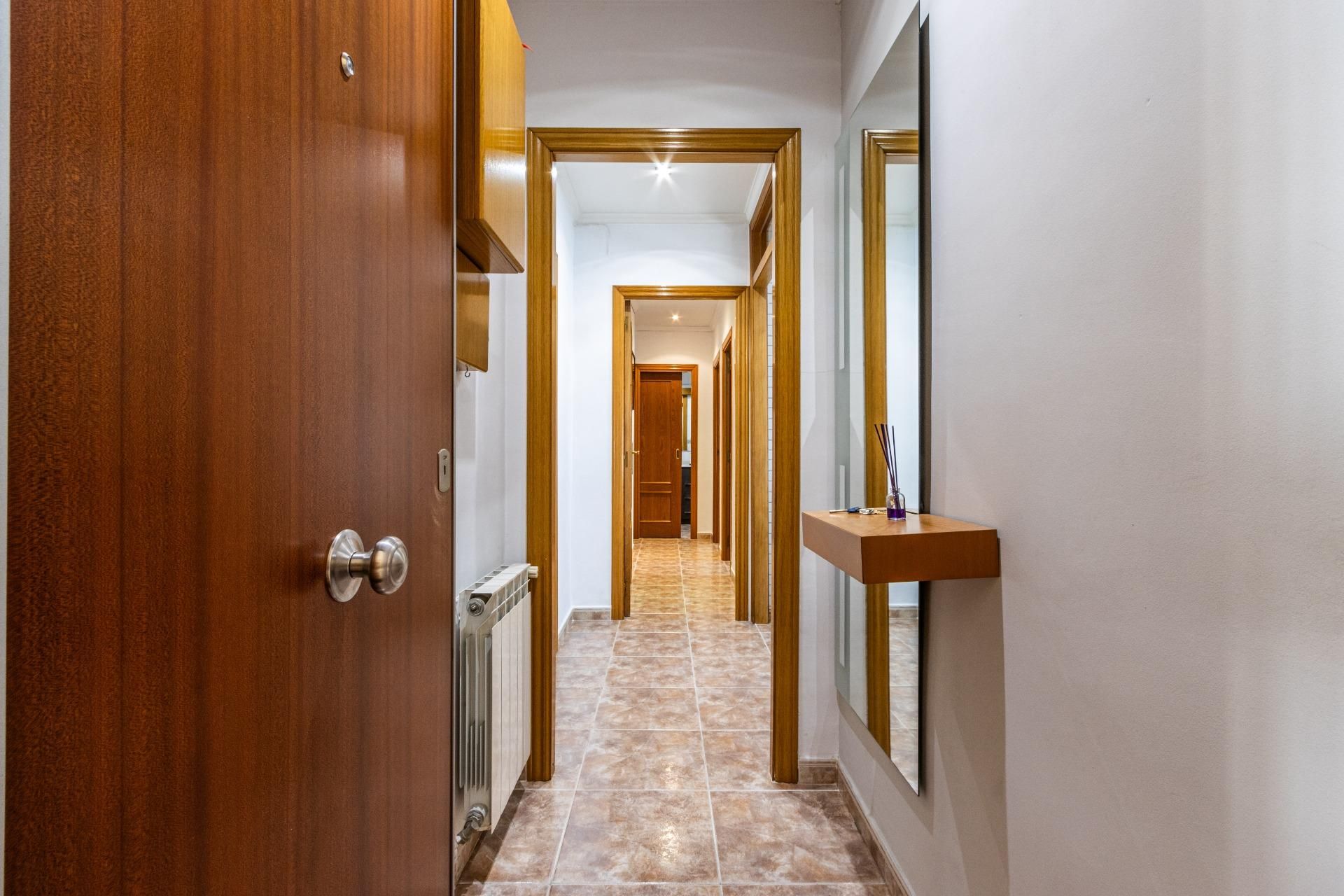 Flat for sale in Sabadell  with Air Conditioner and Heating
