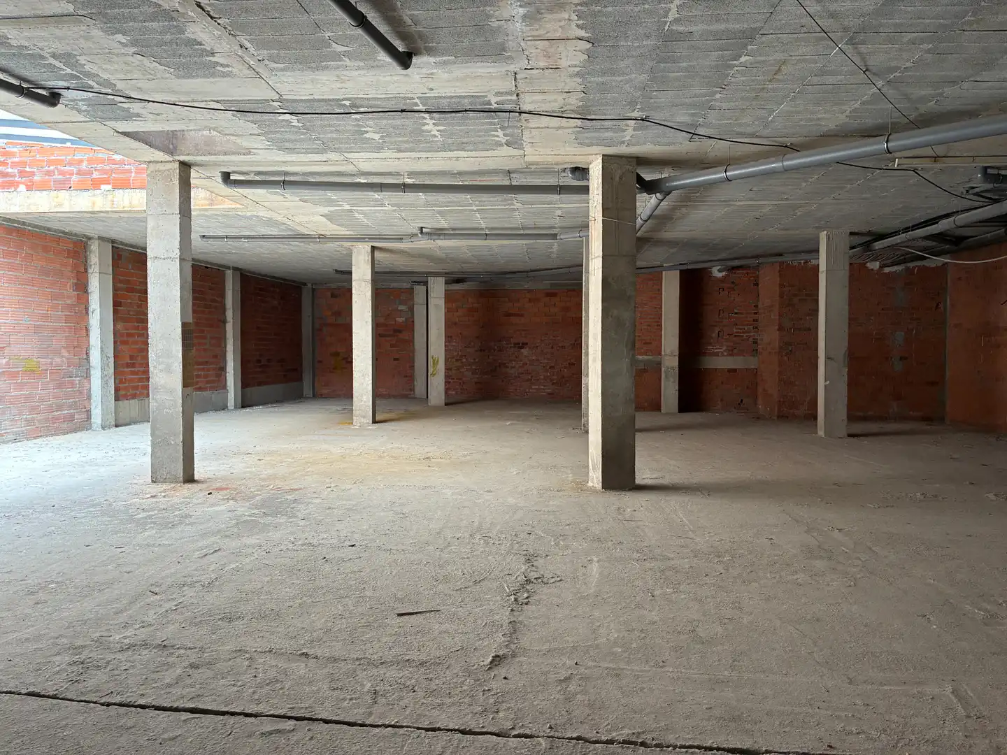 Local comercial en venta en Avenida Rodrigo de Mendoza