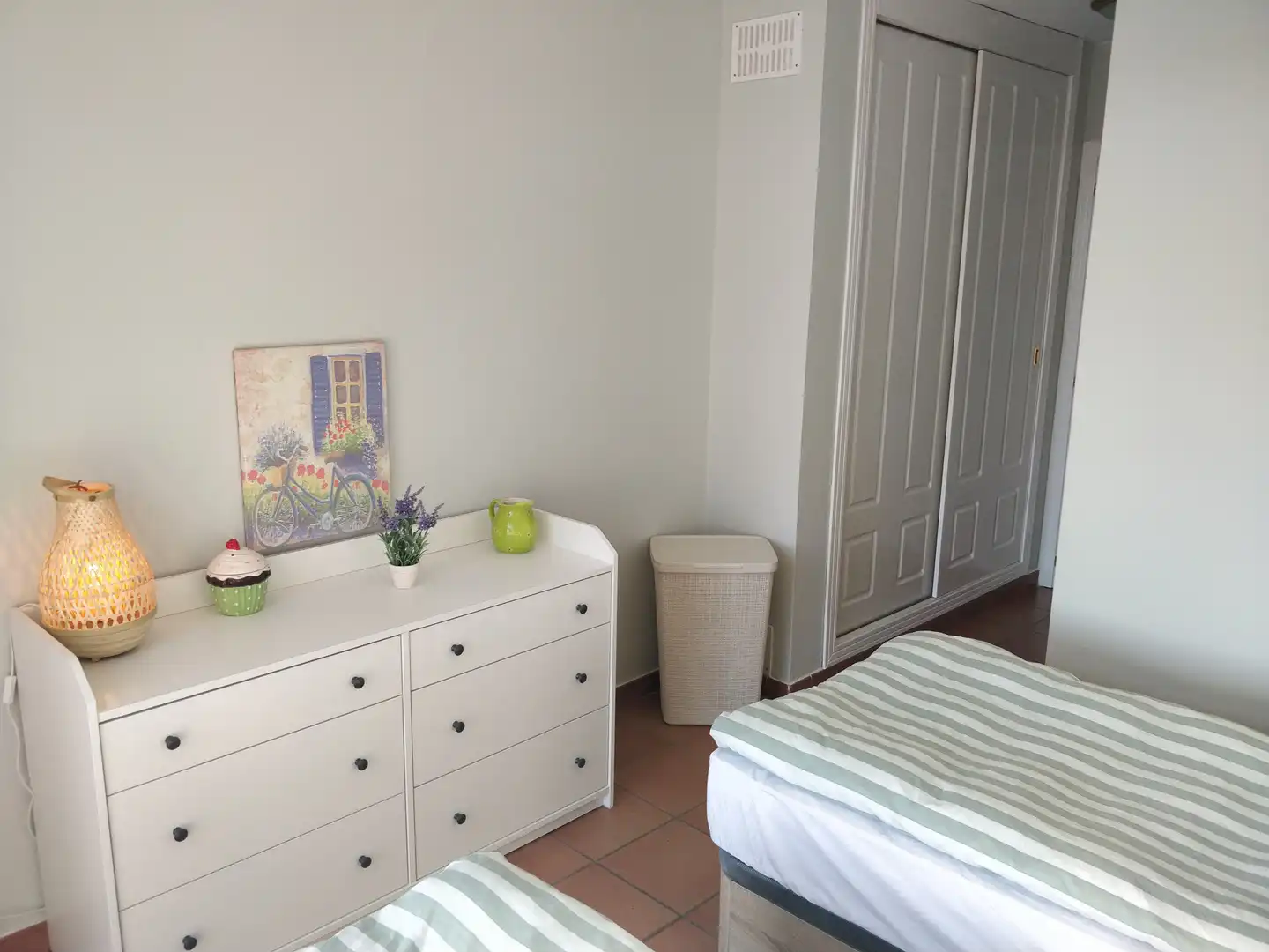 Apartamento con piscina en venta en La Alcaidesa, imagen 17
