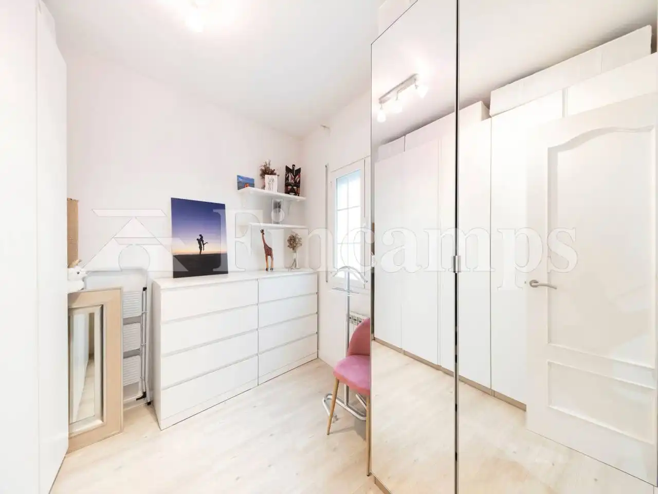 Bedroom of Flat for sale in Sabadell  with Air Conditioner, Heating and Parquet flooring