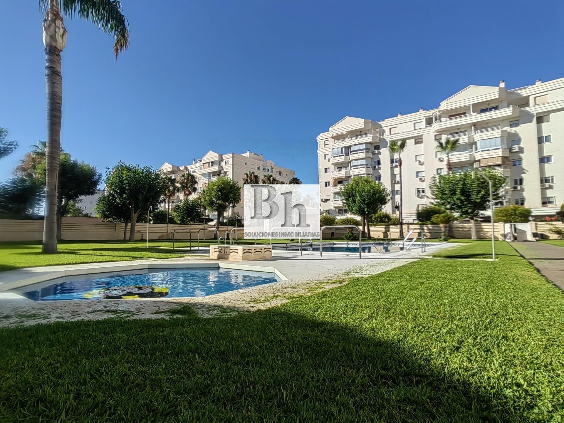 Jardí de Local en venda en Málaga Capital