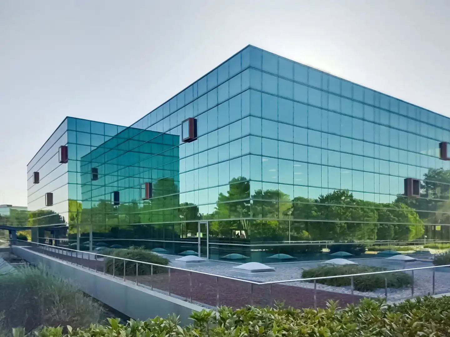 Vista exterior de Oficina de alquiler en Sant Cugat del Vallès con Aire acondicionado, Calefacción y Amueblado