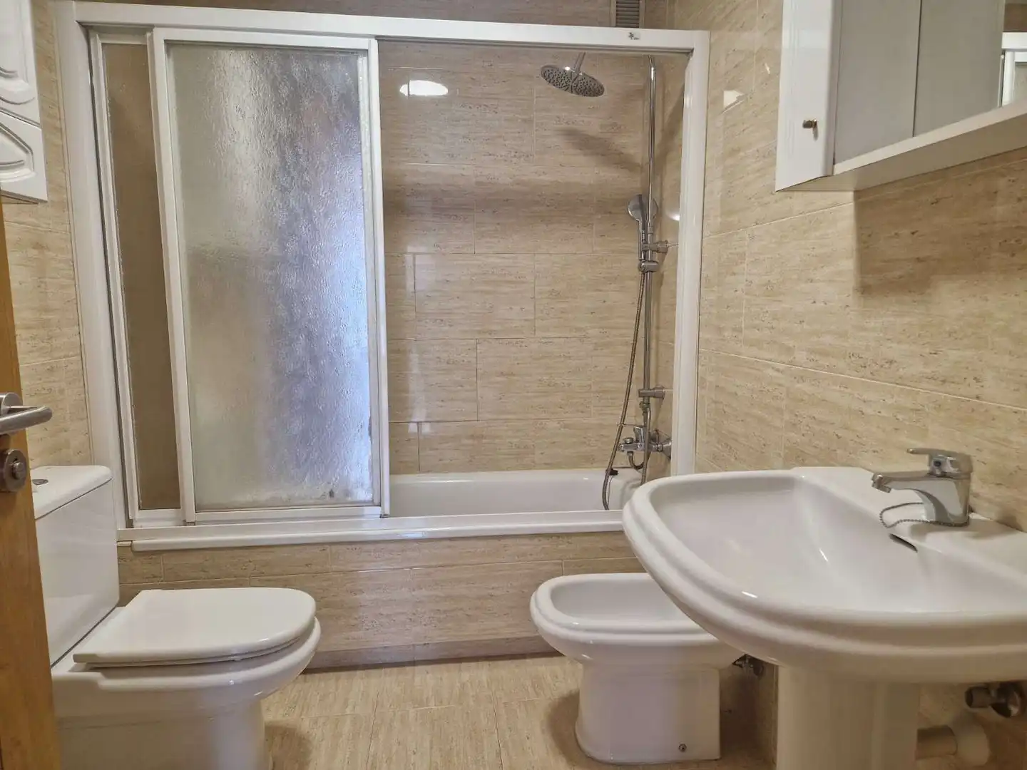 Baño de Piso en venta en Ames con Calefacción