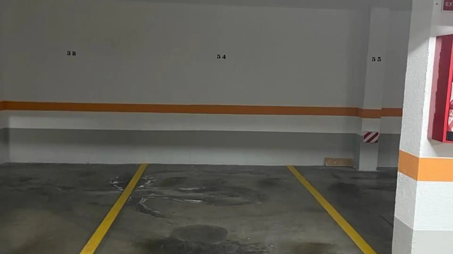 Garaje en venta en Ciudad Jardín - Zoco, Poniente-Sur